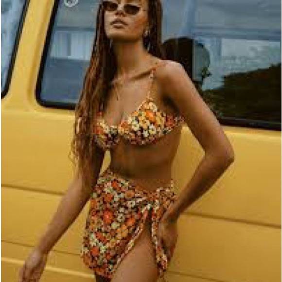 PRINCESS POLLY SWIM - Picture 2 of 10